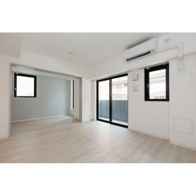 ※写真は同タイプ住戸です。(居間)