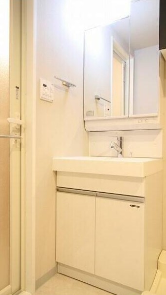 ※同仕様写真含む(内装)