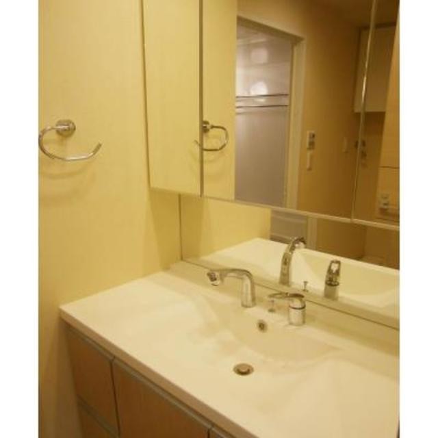 ※写真は同タイプ住戸です。(内装)