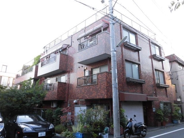 世田谷区下馬2丁目 【賃貸居住】マンション