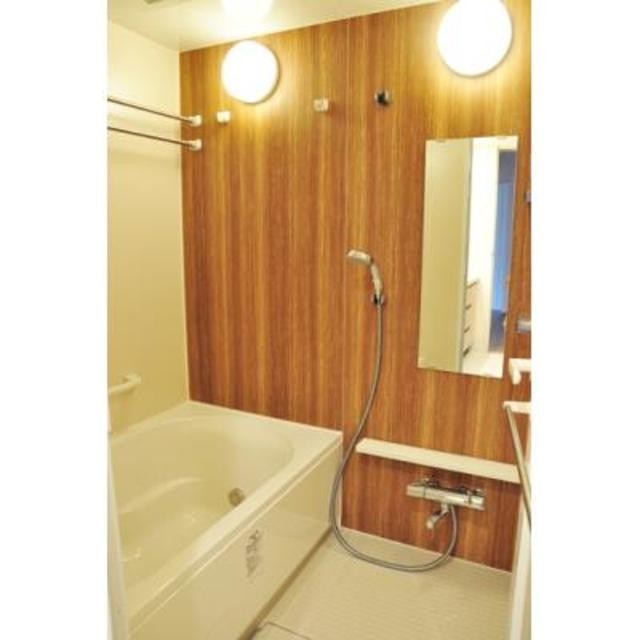 ※写真は同タイプ住戸です。(風呂)