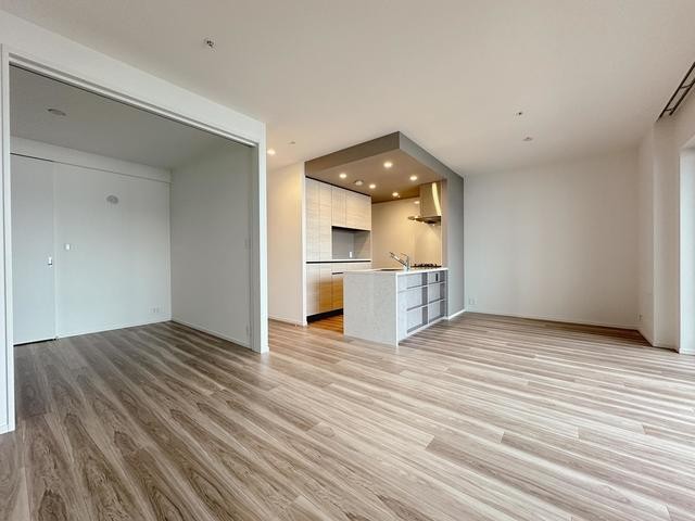 ※写真は同タイプ住戸です。(居間)