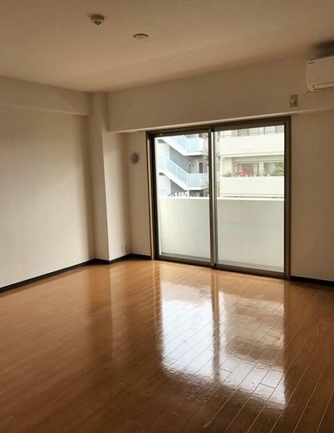 ※同仕様写真含む(居間)