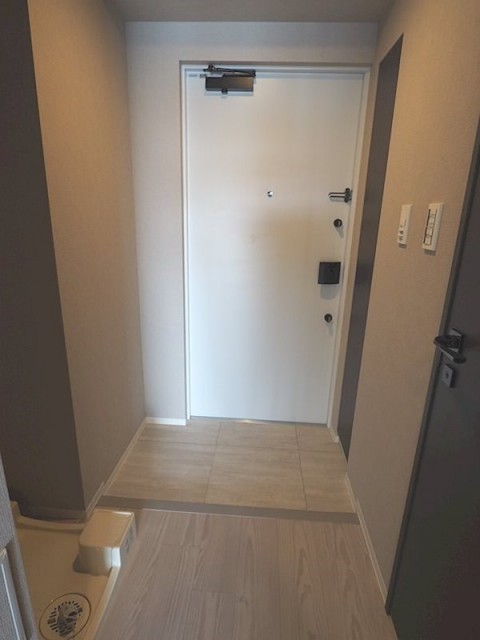 ※同仕様写真含む(玄関)