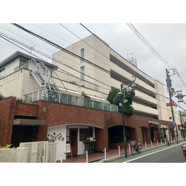 世田谷区代沢2丁目 【賃貸居住】マンション