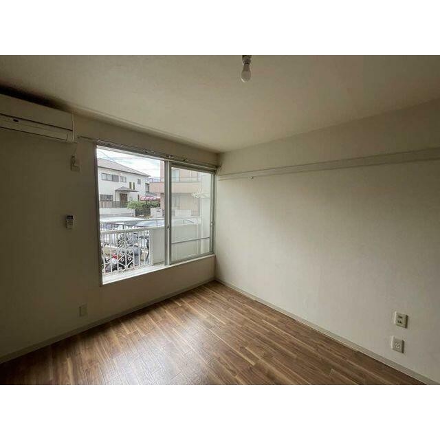 ※照明は設備ではございません。