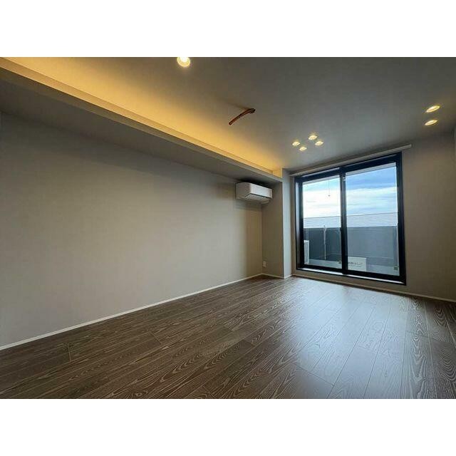 ※新築工事中につき、掲載写真は別部屋の参考写真です(居間)