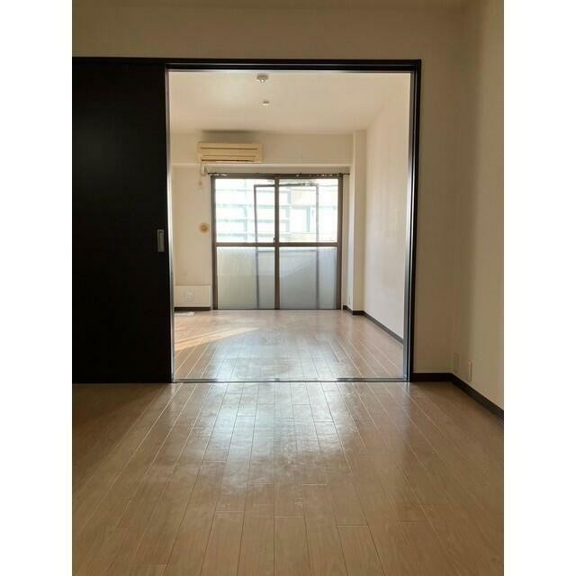 ※参考写真（同タイプ・別部屋）(居間)