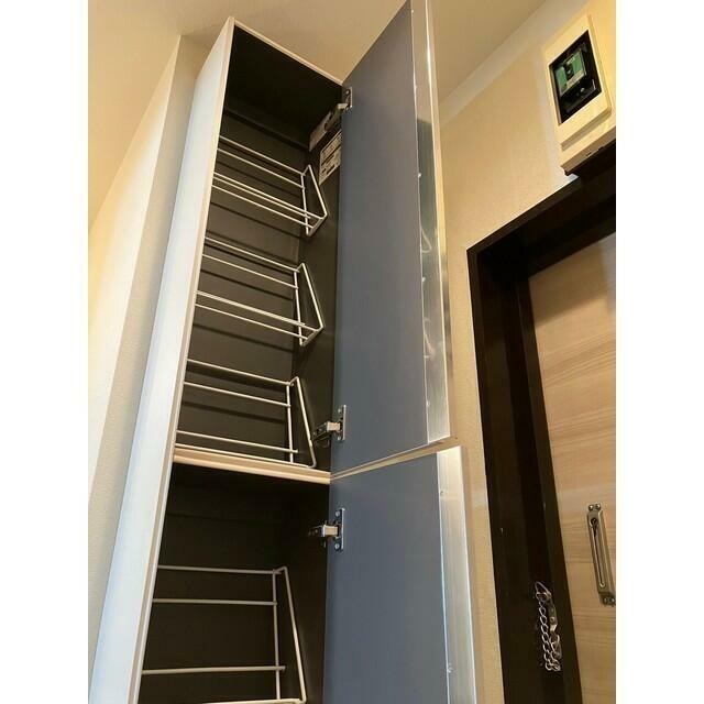 ※参考写真（同タイプ・別部屋）(玄関)