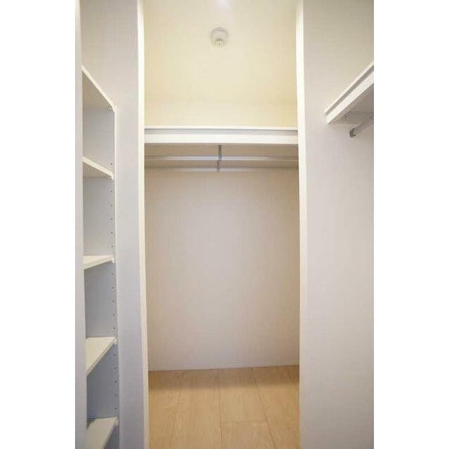 ■便利なWIC【ウォークインクローゼット】