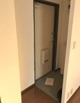 (玄関)