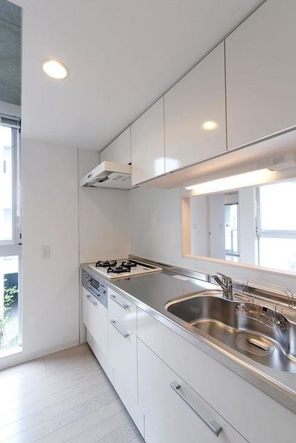 ※写真は同タイプ住戸です。(キッチン)