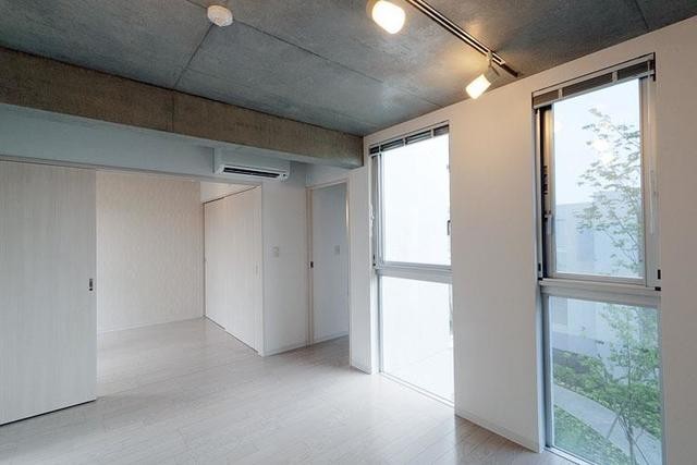 ※写真は同タイプ住戸です。(居間)