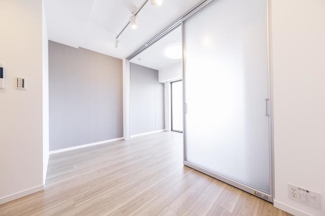 ※写真は同タイプ住戸です。(居間)