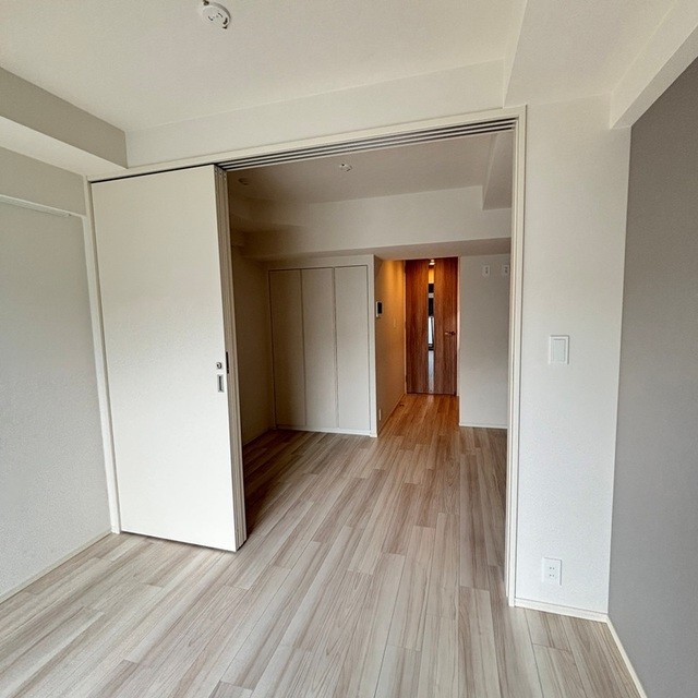 ※写真は同タイプ住戸です。(居間)