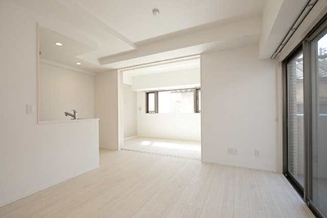 ※写真は同タイプ住戸です。(居間)