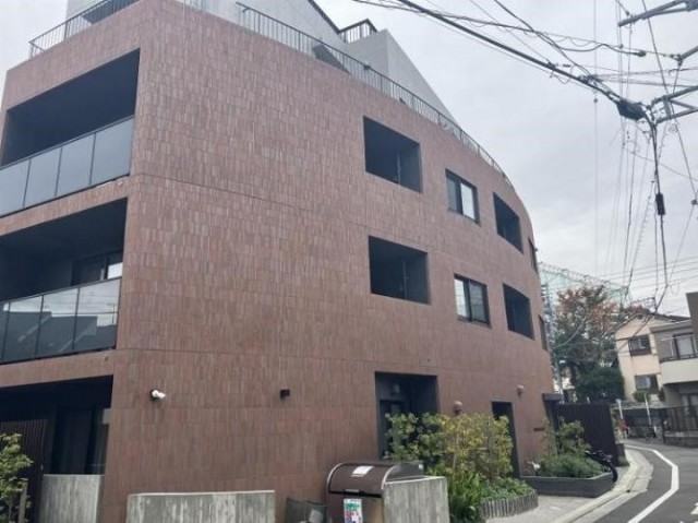 目黒区上目黒5丁目 【賃貸居住】マンション