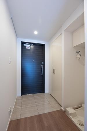 ※同仕様写真(玄関)