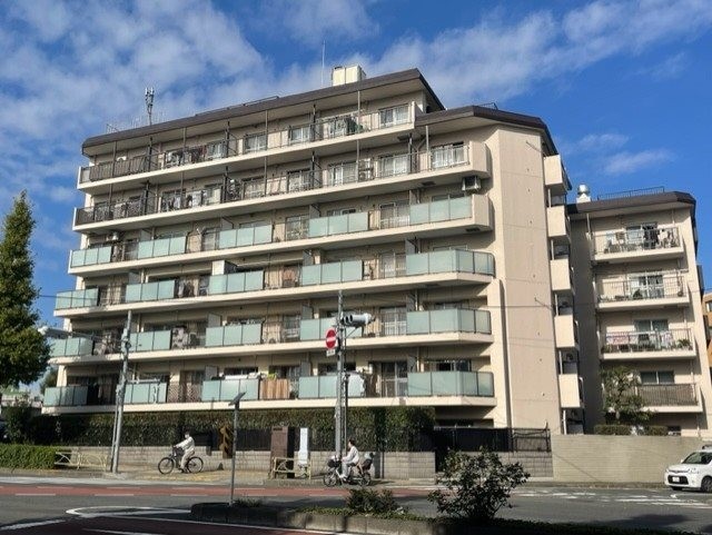 世田谷区玉川台1丁目 【賃貸居住】マンション