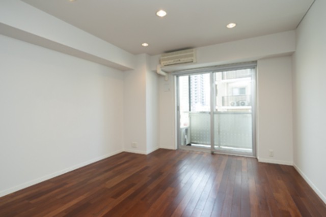 ※写真は同タイプ住戸です。(居間)