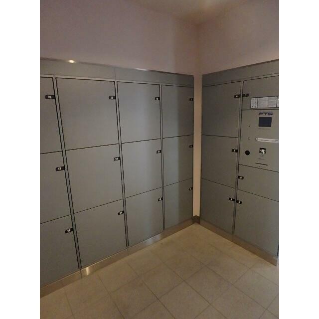 宅配ボックスです