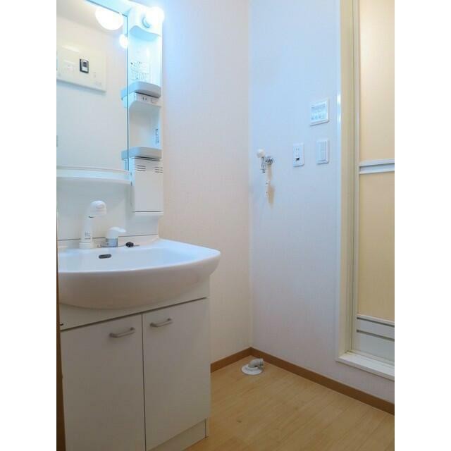 ※同タイプ別部屋の写真です。(内装)