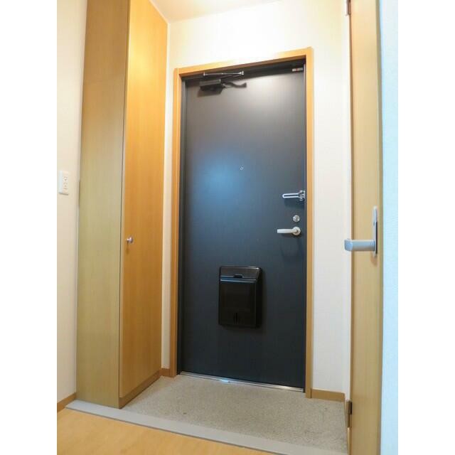 ※同タイプ別部屋の写真です。(玄関)