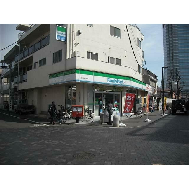 ファミリーマート（180m）(周辺)