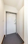 (玄関)