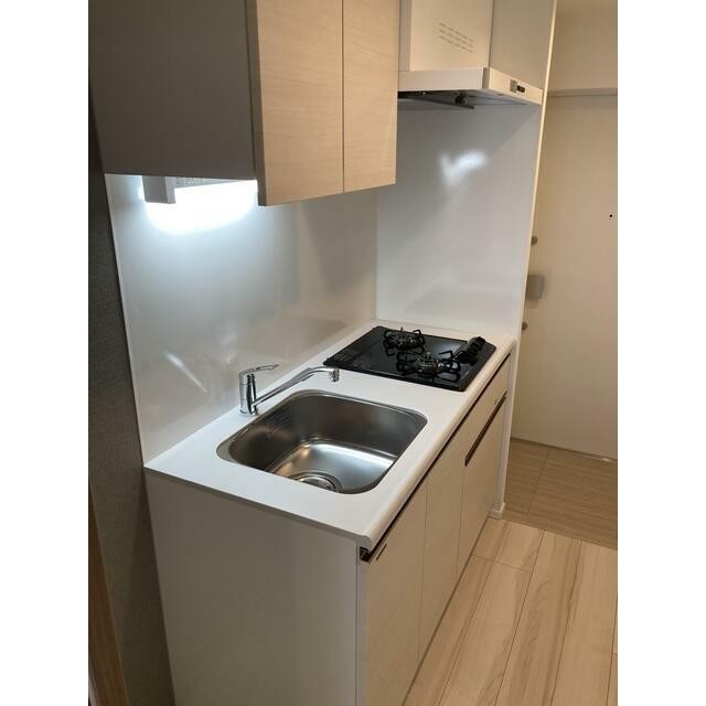 Eタイプ2023年3月撮影。同タイプ409号室の写真です。(キッチン)