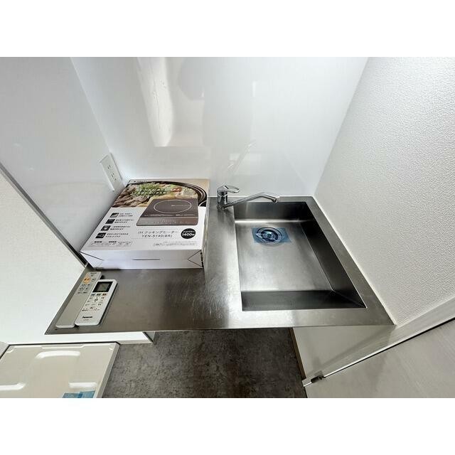 卓上IHクッキングヒーターあり/流し台スペース(キッチン)