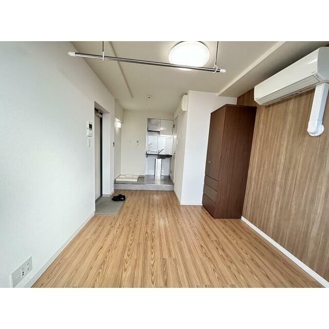 Wi-Fi使用無料！室内物干し/照明/エアコンあり(居間)