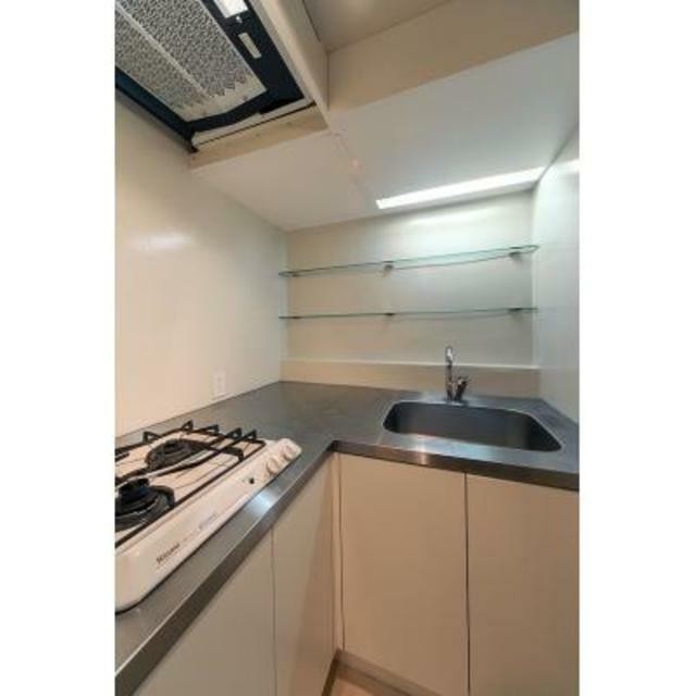 ※写真は同タイプ住戸です。(キッチン)