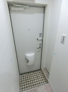 (玄関)