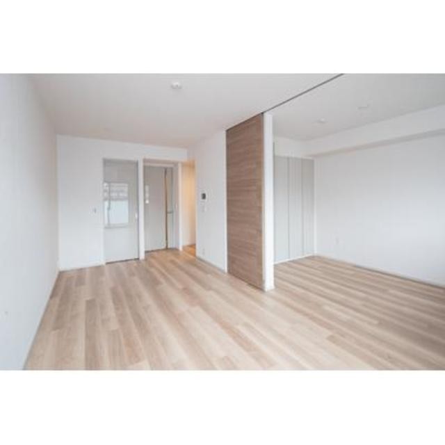 ※写真は同タイプ住戸です。(居間)