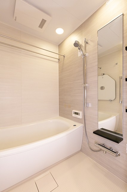 ※写真は同タイプ住戸です。(風呂)