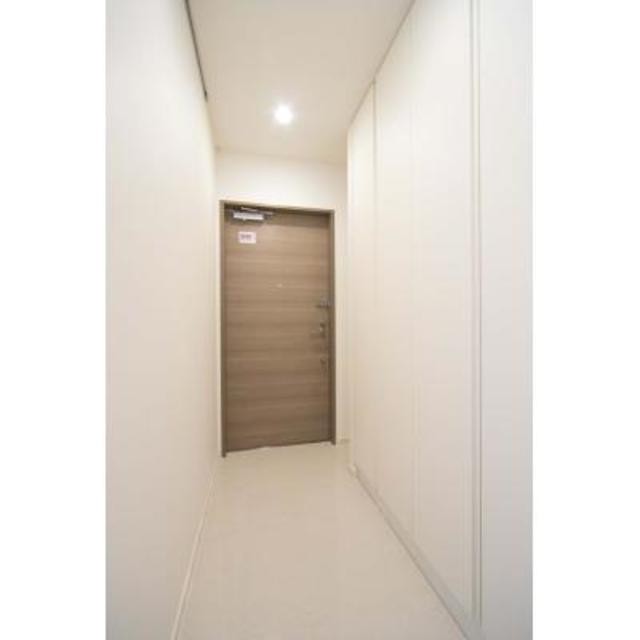 ※写真は同タイプ住戸です。(玄関)