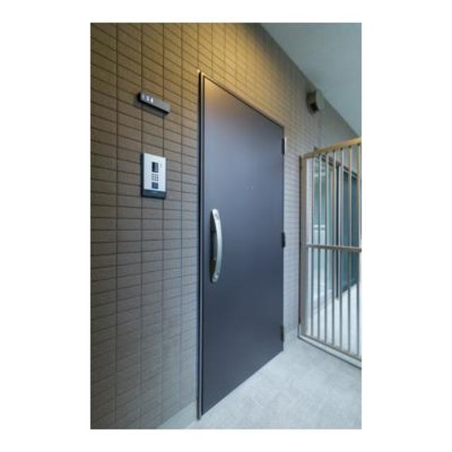 ※写真は同タイプ住戸です。(玄関)