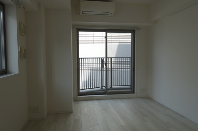 ※写真は同タイプ住戸です。(居間)