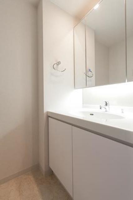 ※写真は同タイプ住戸です。(内装)