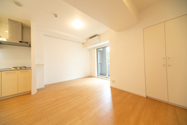 ※写真は同タイプ住戸です。(居間)