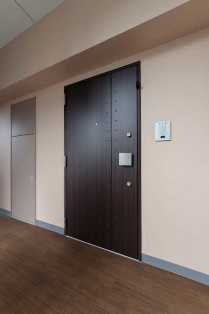 ※写真は同タイプ住戸です。(玄関)