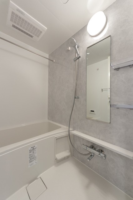 ※写真は同タイプ住戸です。(風呂)