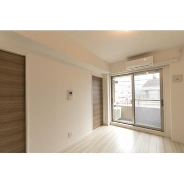 ※写真は同タイプ住戸です。(居間)