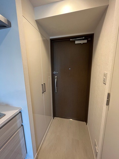 ※写真は同タイプ住戸です。(玄関)