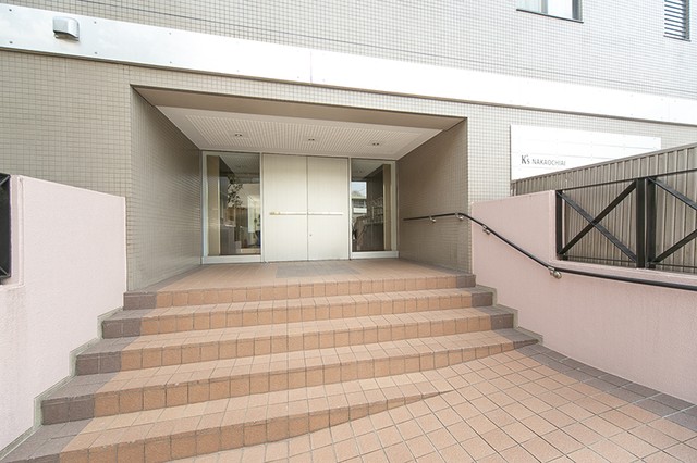 新宿区中落合1丁目 【賃貸居住】マンション