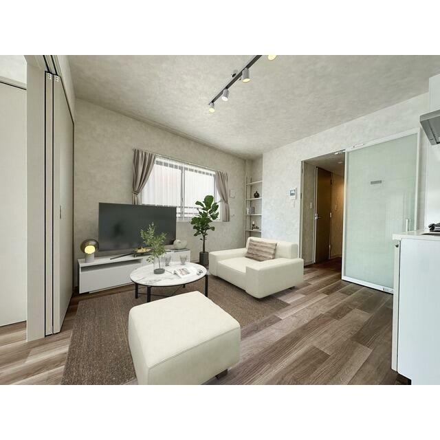 【家具・調度品等はCG加工です。実際の賃貸住居には含まれません】(居間)
