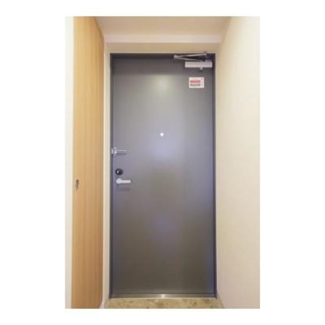 ※写真は同タイプ住戸です。(玄関)