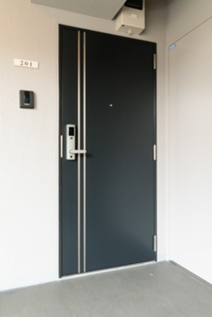 ※写真は同タイプ住戸です。(玄関)