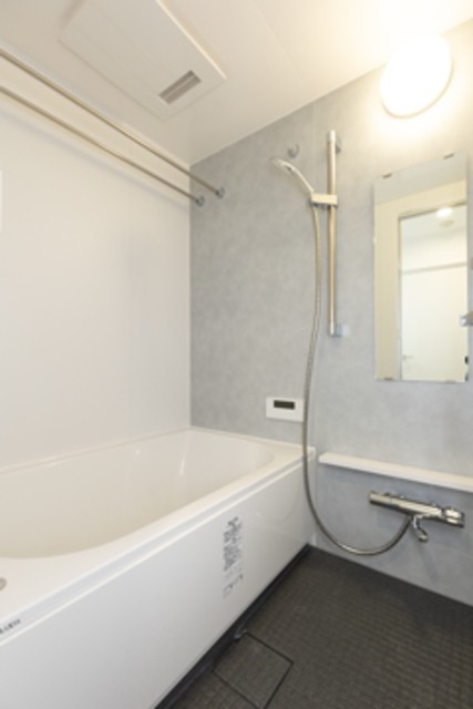 ※写真は同タイプ住戸です。(風呂)